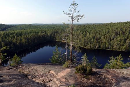 Pohled z nejvyšších skal - Olhavanvuori